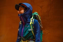 Marmot Wm's Huntley GORE-TEX® Jacket -Marmot Outdoor Equipment 36140 5981 HUNTLEY MarmotF21.DanKHaus.05611 scaled